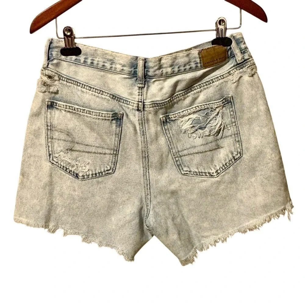American Eagle Baggy Mom Short Distressed Denim Shorts